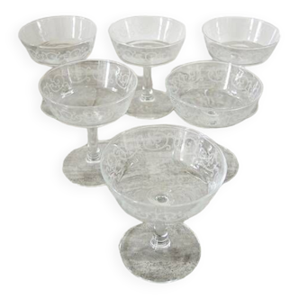 6 Old Champagne Glasses Pattern White Arabesques