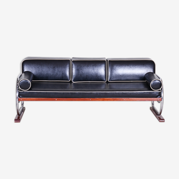 Black Slezák sofa - 1930s Czechia - Leather and chrome