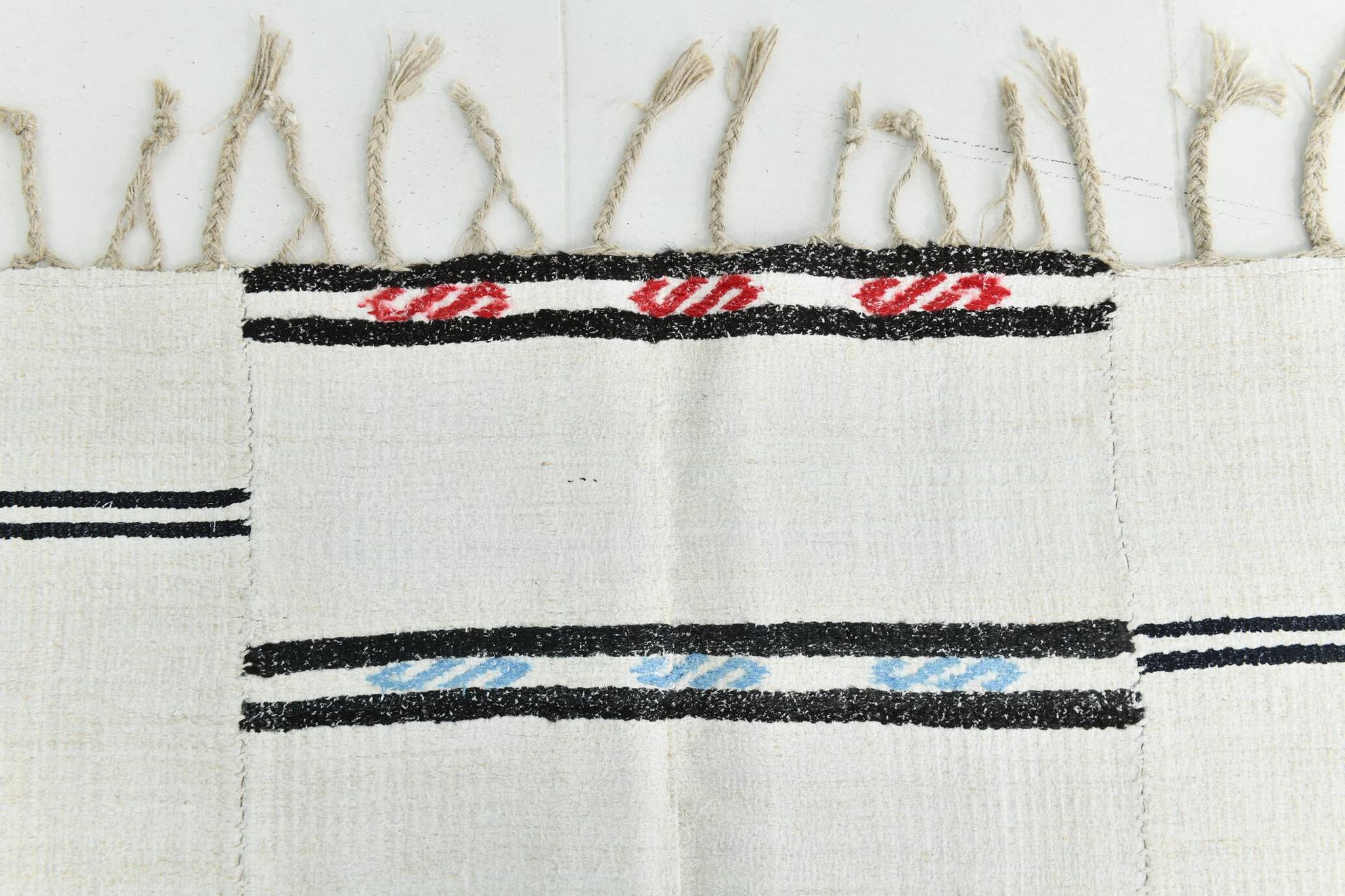 Kilim Turc Vintage Ivoire et Noir, Rayé, Déco Salon Bohème, 176X258Cm