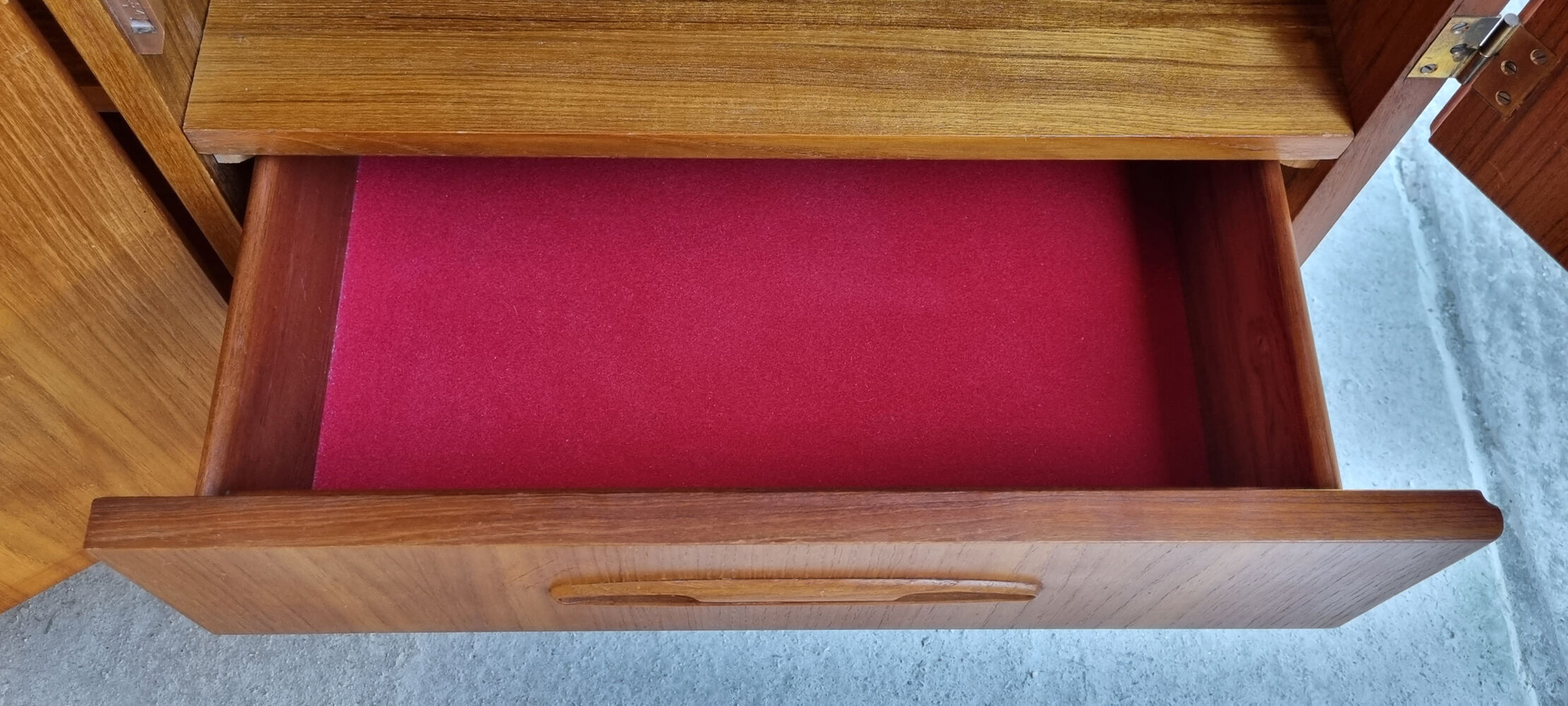 Armoire scandinave, lingère, made in Denmark, vintage, années 60