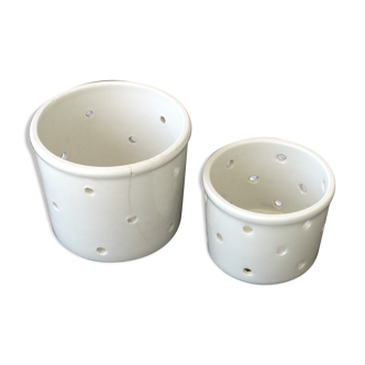 2 ancient white porcelain dosers cheese