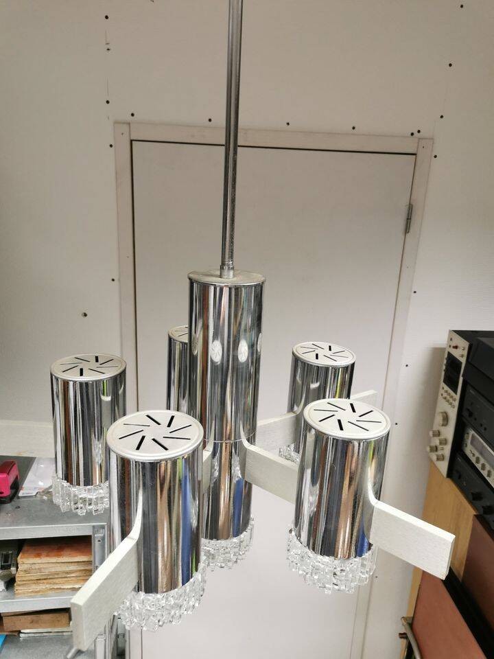 Design chandelier SCIOLARI . Vintage lamp 70s space age