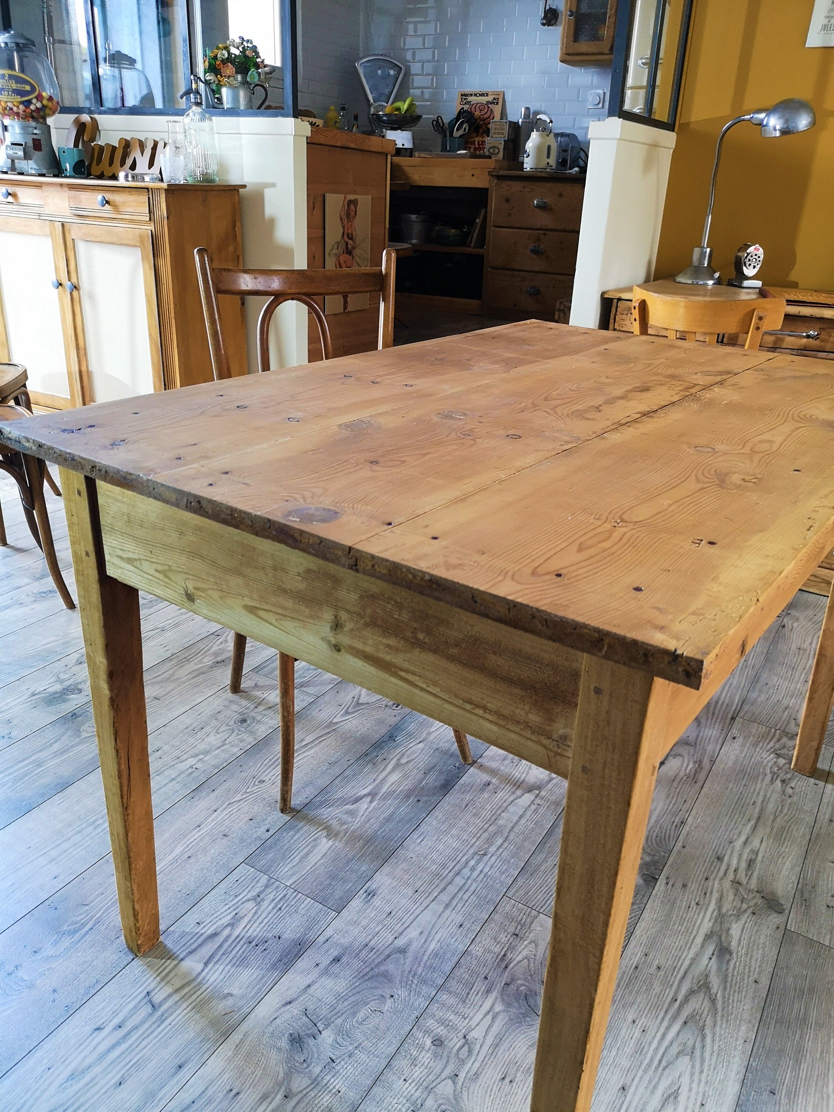 Farm table set 4/6 people and three bistro chairs