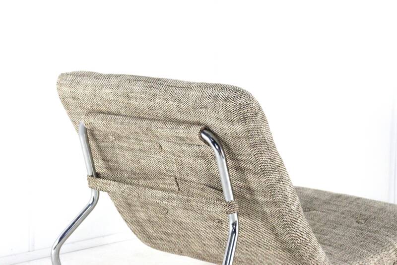 Armchair 'Hierden' - new upholstery - 70's design lounge chair