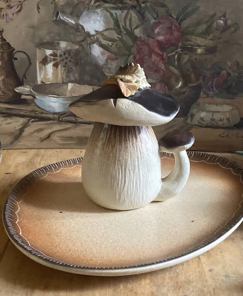 Mushroom-shaped earthenware service by Bruno Dose, vintage 1960s