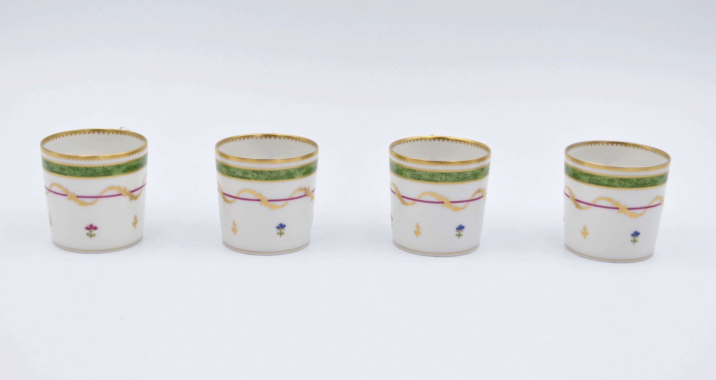 8 porcelain cups and coffee cups from Limoges Haviland Vieux Paris