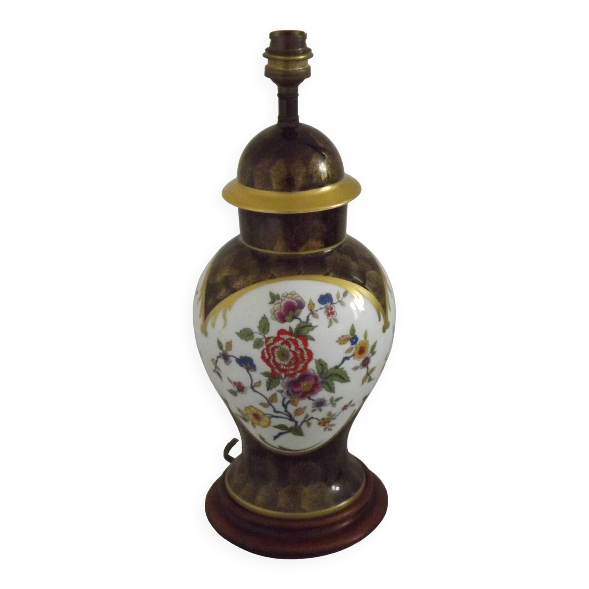 French Limoges Hergé table lamp base with gold highlights and floral decoration.