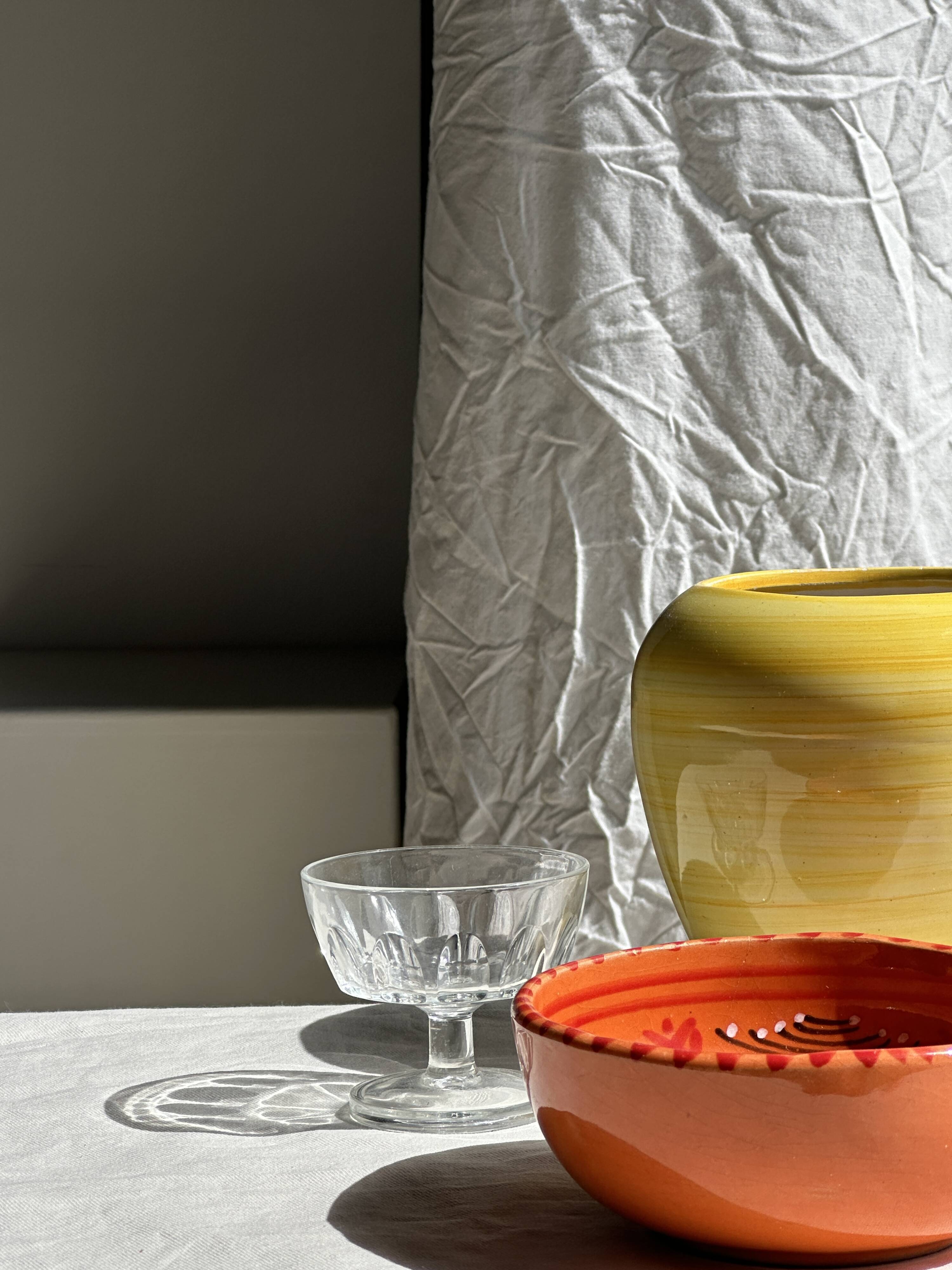 11 France Arcoroc footed bowls