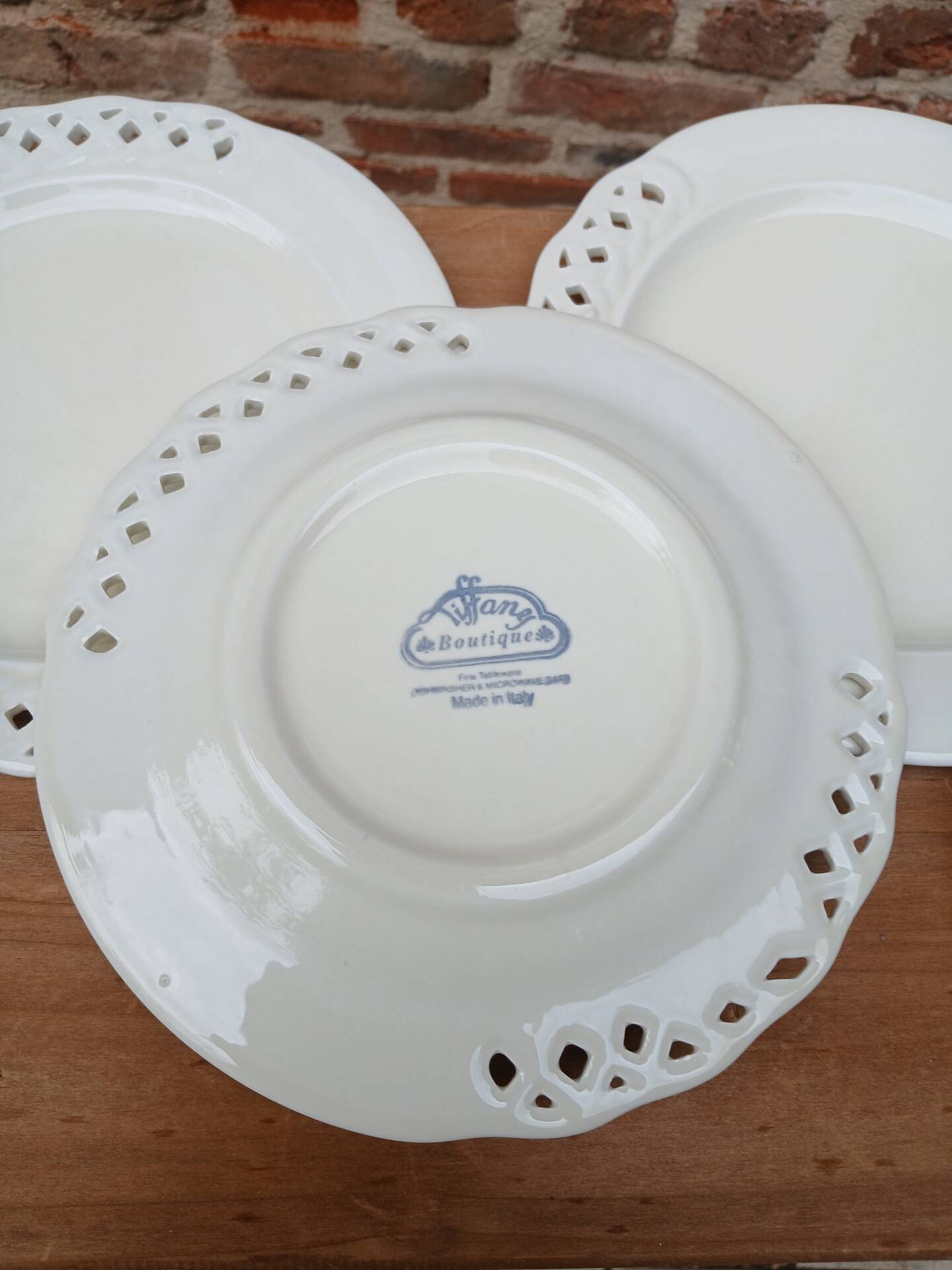 12 Italian ceramic plates