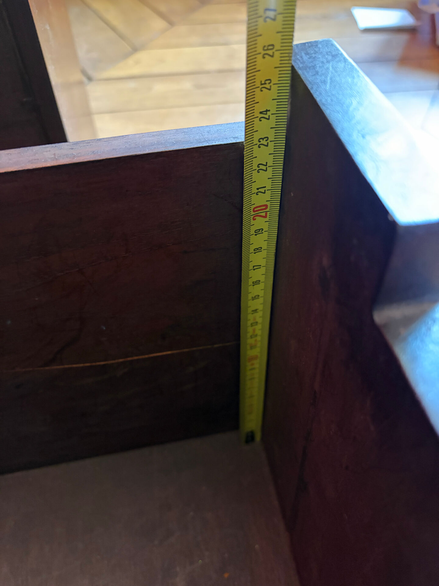 Buffet / TV unit in solid wood – Numerous storage options