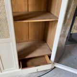 Showcase caning