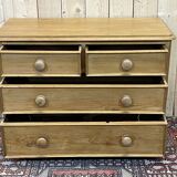 English chest of drawers of the nineteenth century in fir