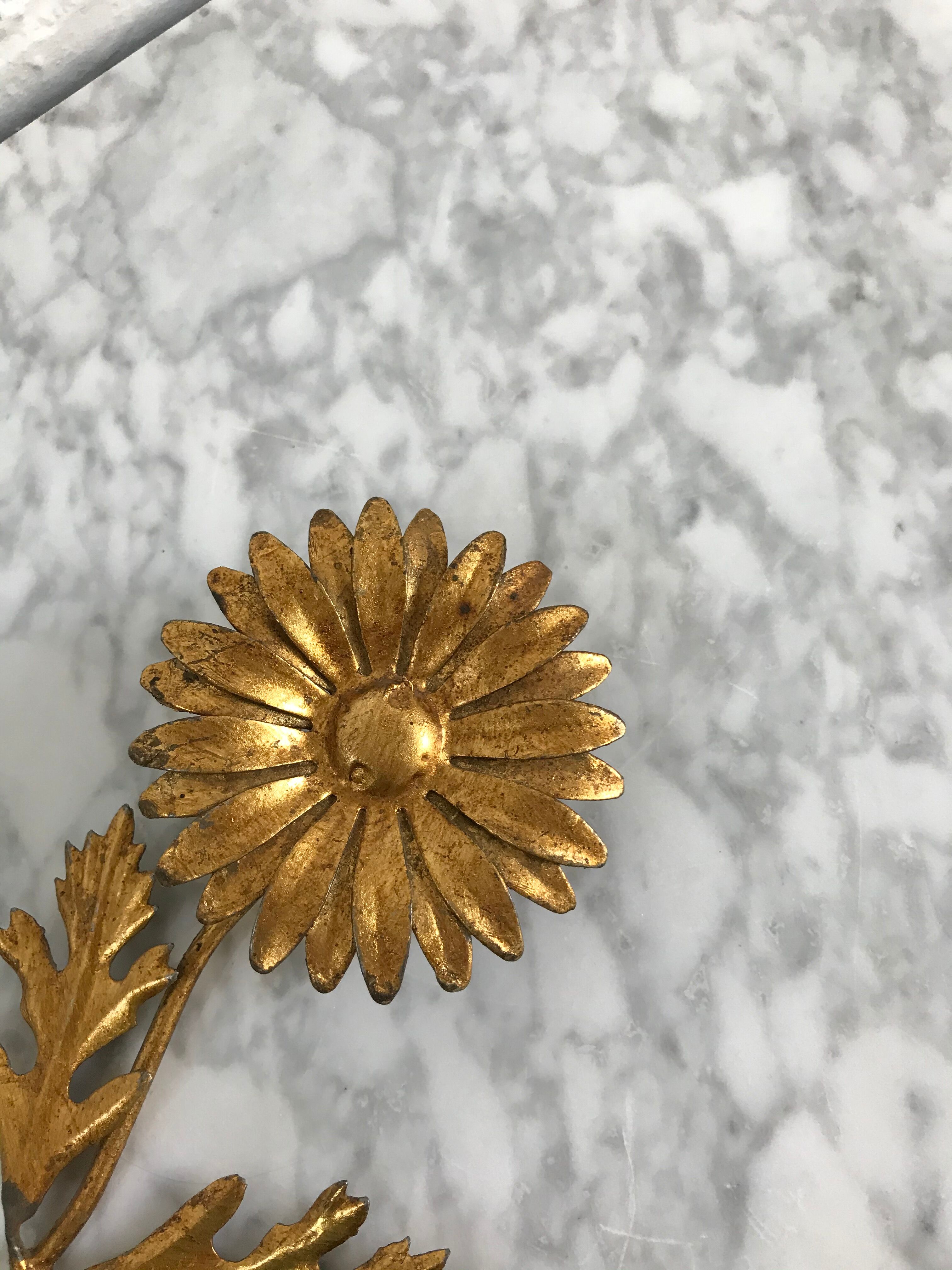 Brass flower patère