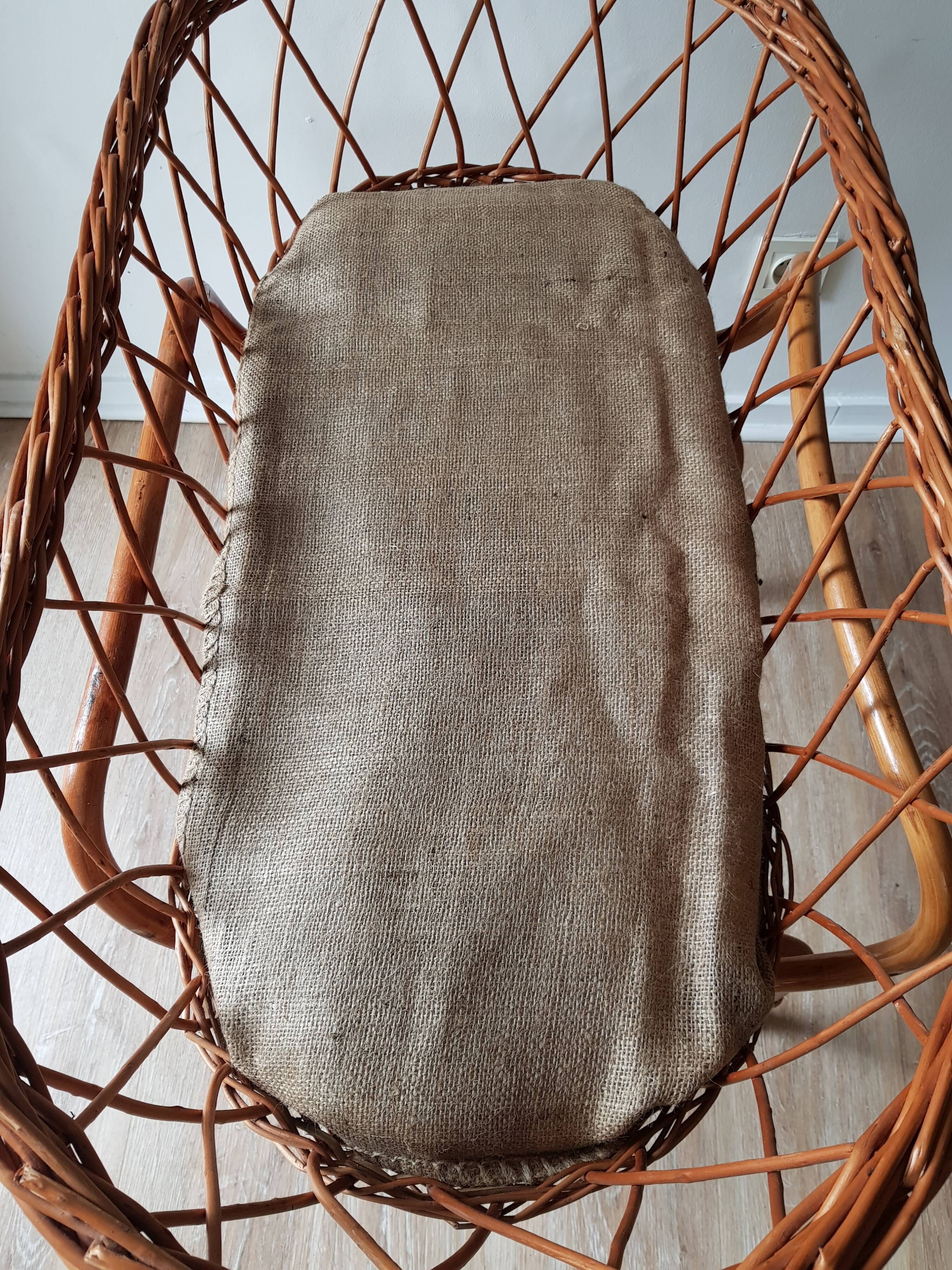 Rattan cradle 60s