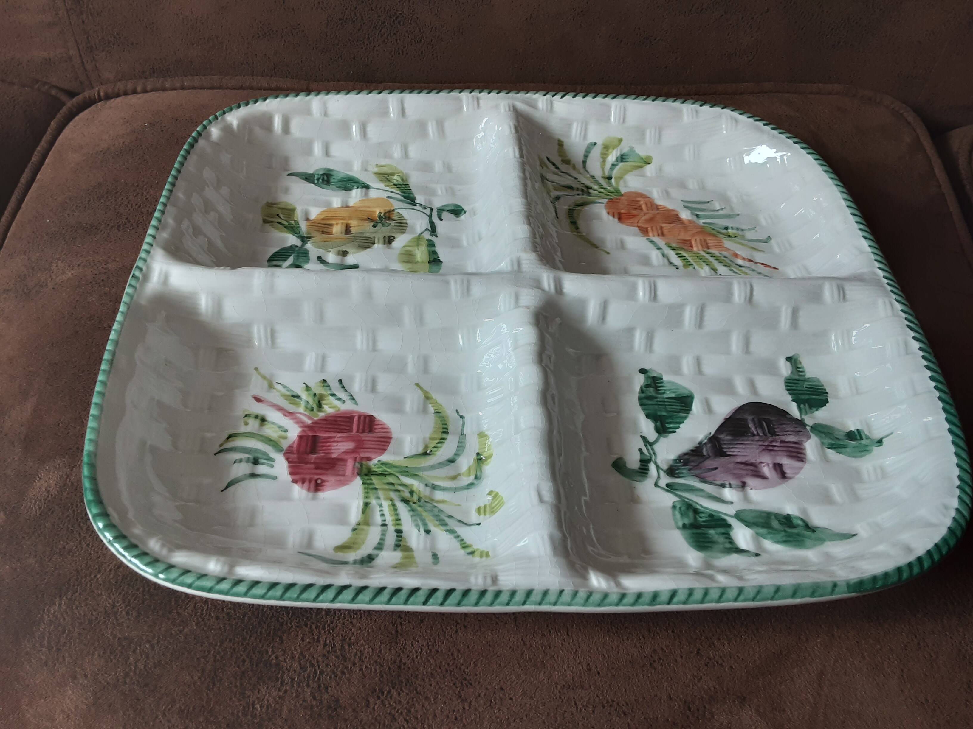 Italian slip compartment dish