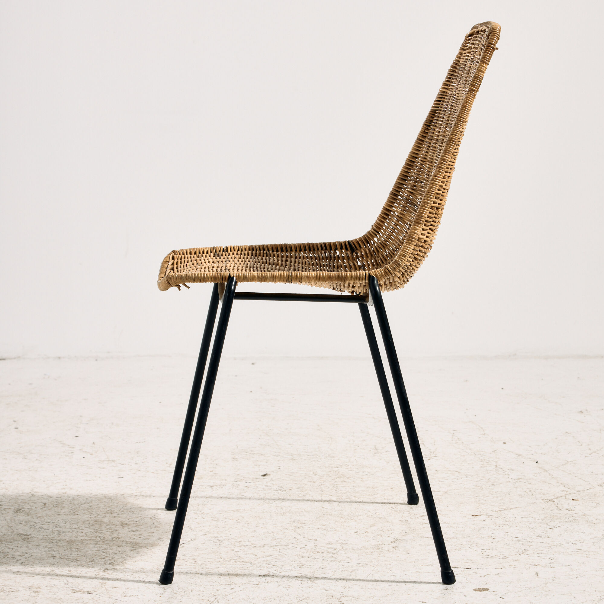 Chaise panier par Gian Franco Legler