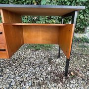 bureau moderniste  des années 50