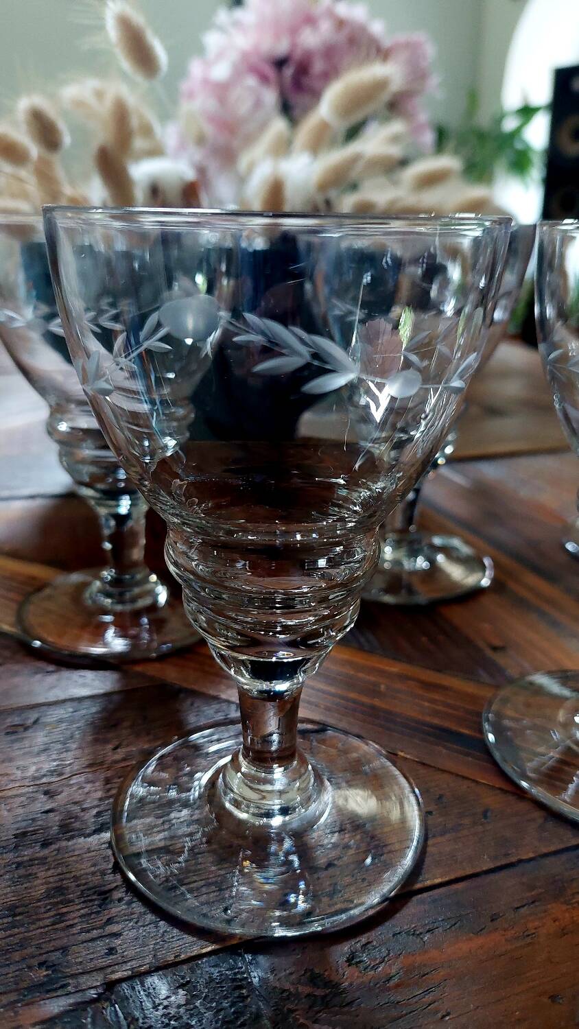 Set of 8 antique crystal glasses - 1940s-1950s