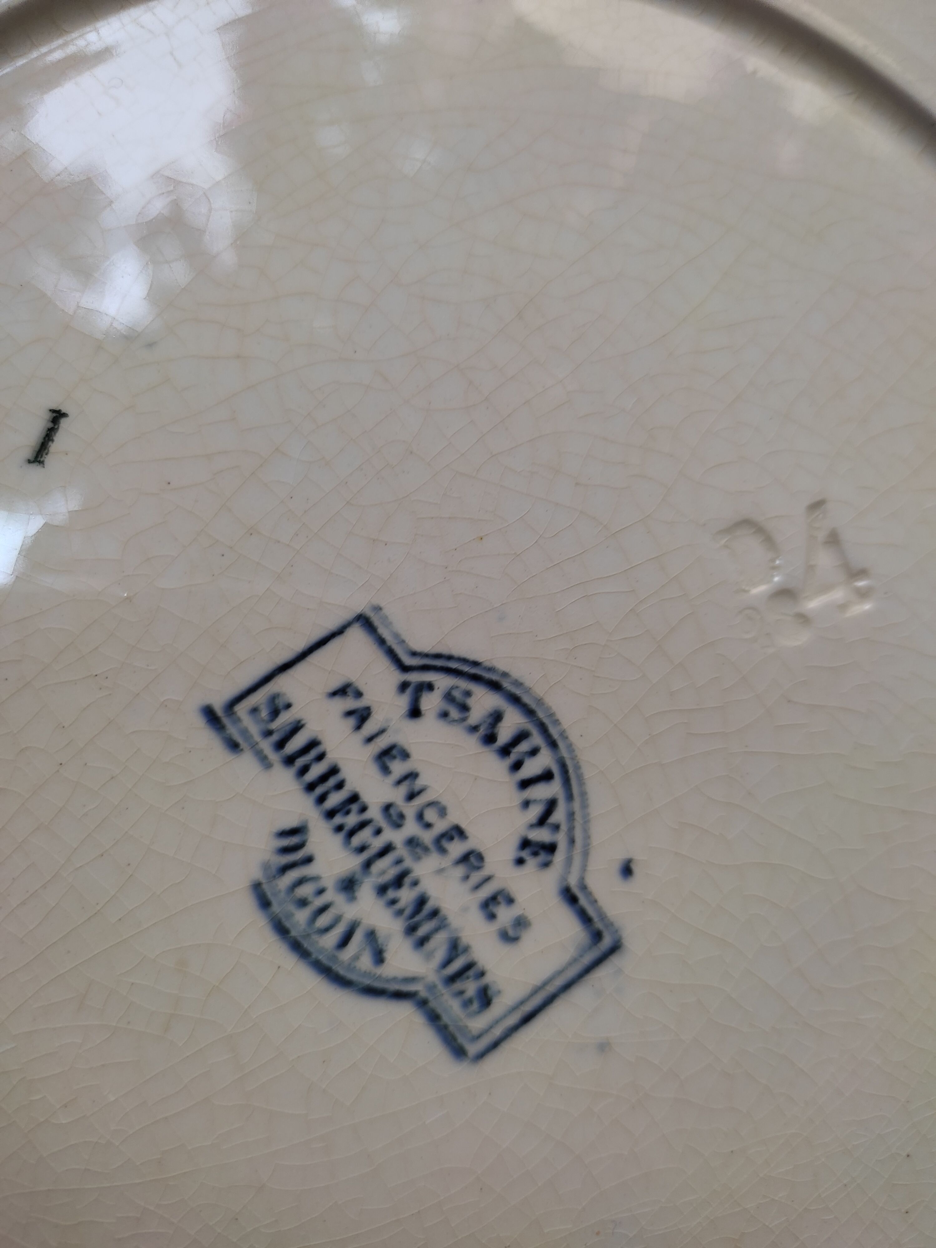 6 assiettes terre de fer Sarreguemines