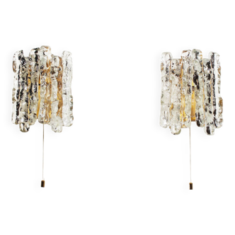 Ensemble de deux appliques en laiton et verre glacé lourd par Kalmar, Autriche, années 1970
