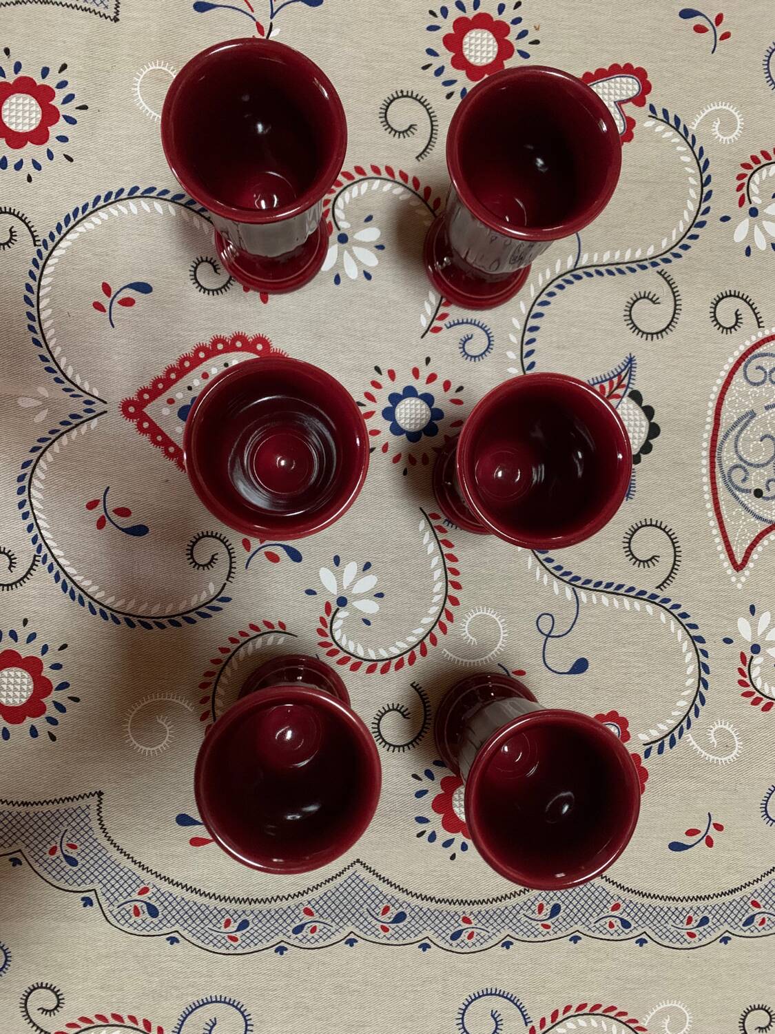 Lot de 6 mazagran en céramique émaillé bordeaux