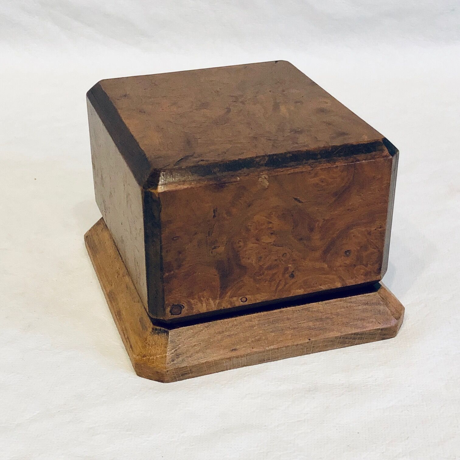 1950s cigarette dispenser box