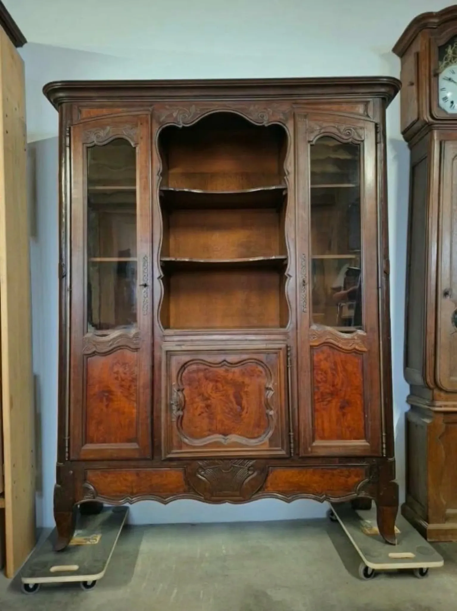 Buffet vitrine bibliothèque style Louis XV