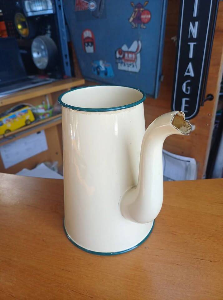 Vintage enamelled tin coffee pot / jug