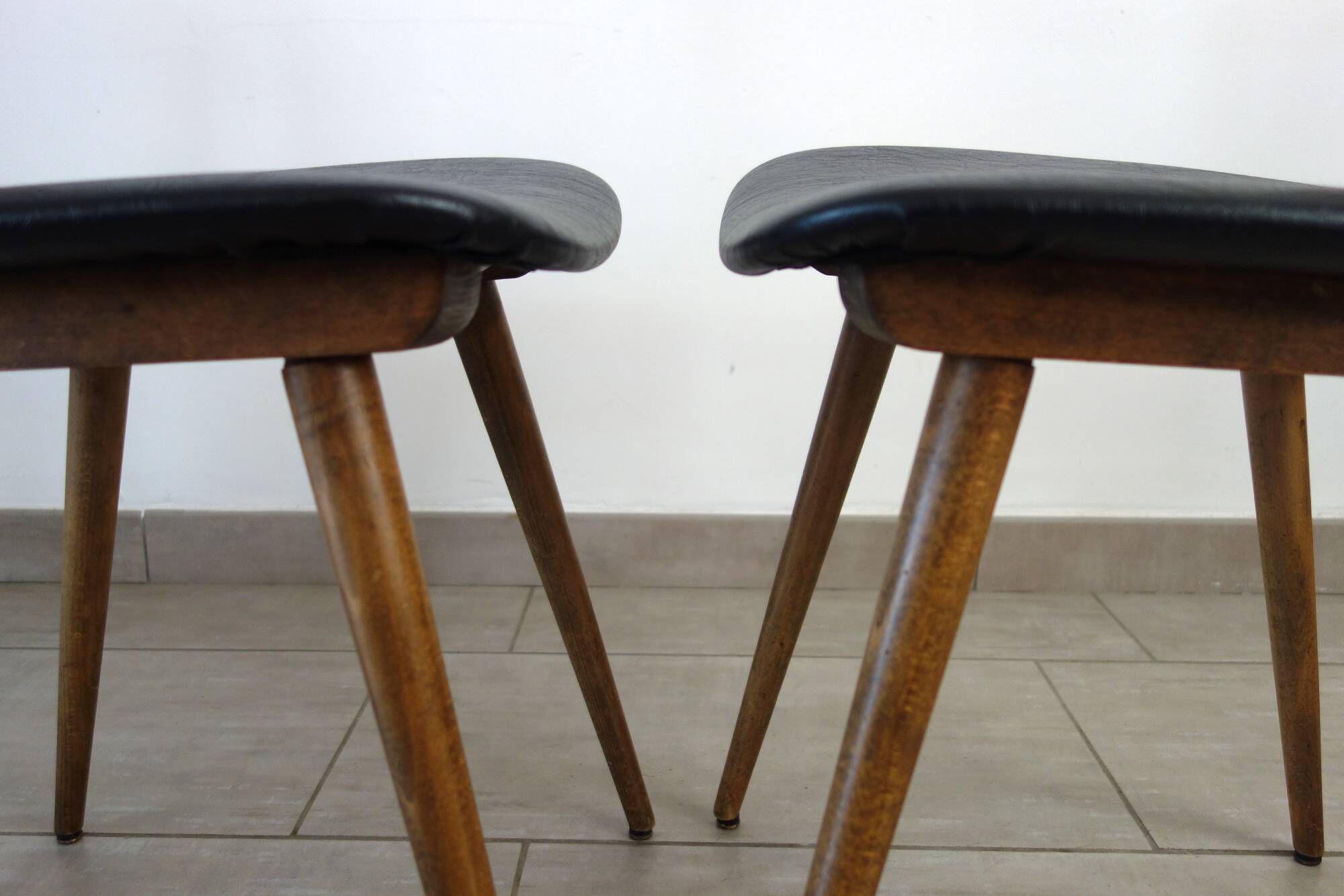 2 Baumann chairs, ant model, 50s-60s