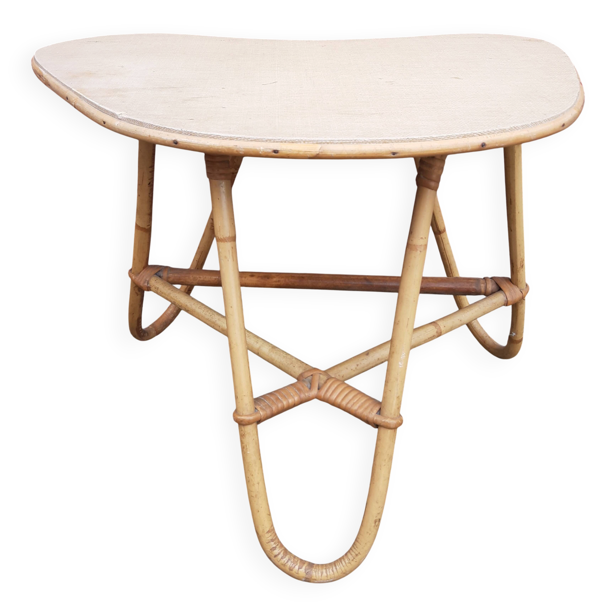 Coffee table, side table, pedestal table or end table in bamboo.