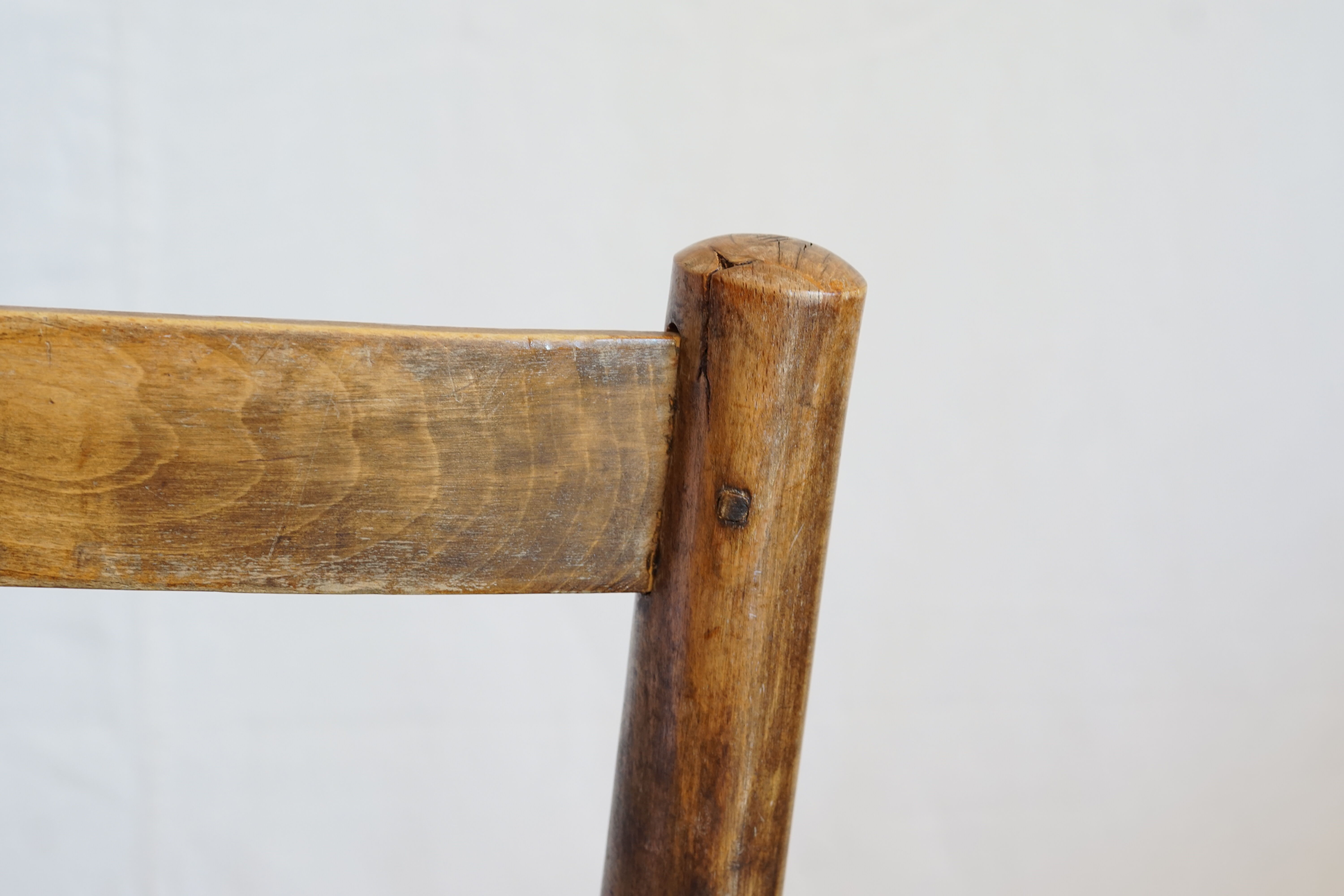 Lot 2 chaises paillées