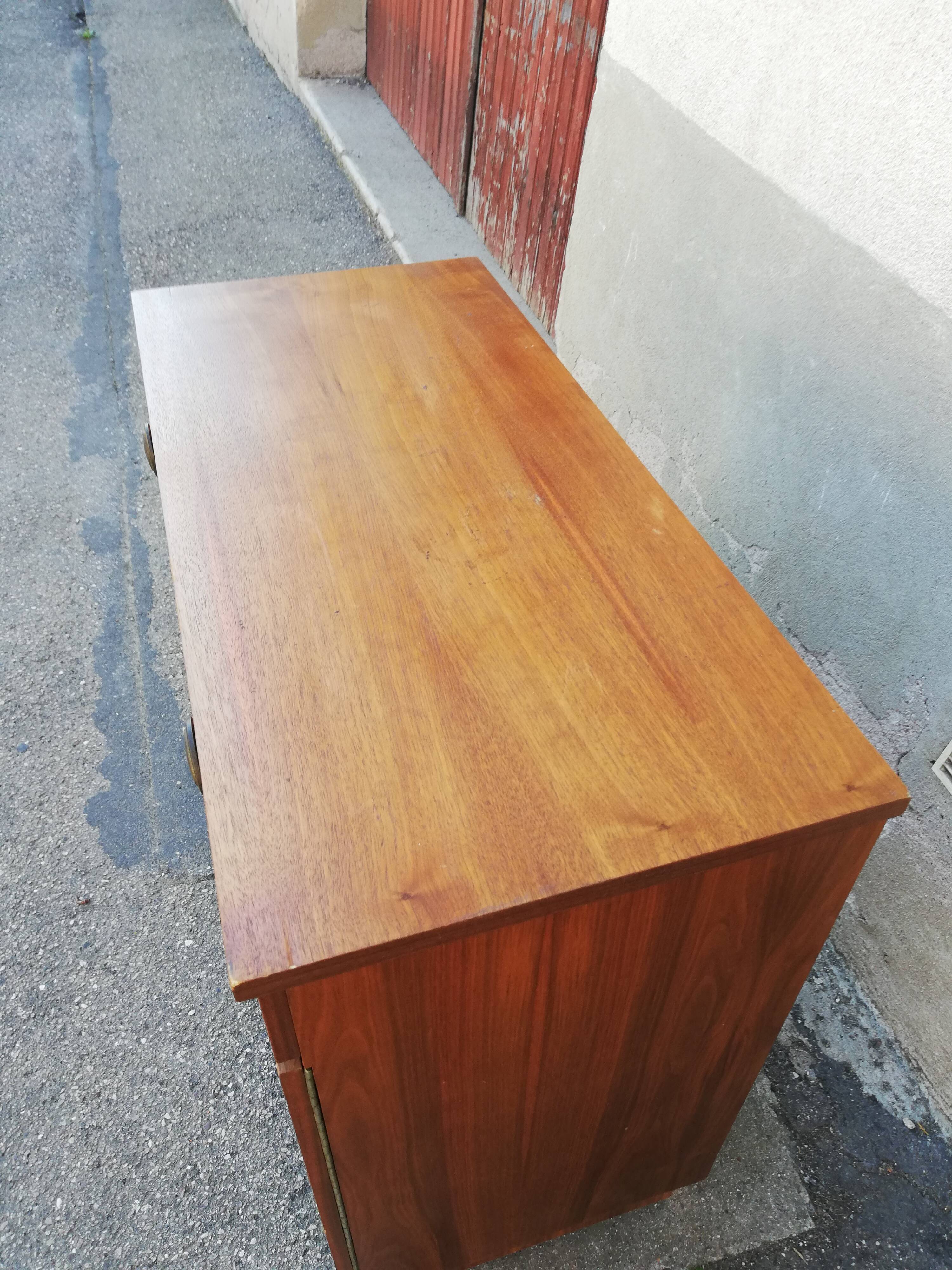 Vintage 2-door buffet 2 drawers