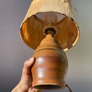 Lampe en céramique marron 1970 et abat jour feuillage