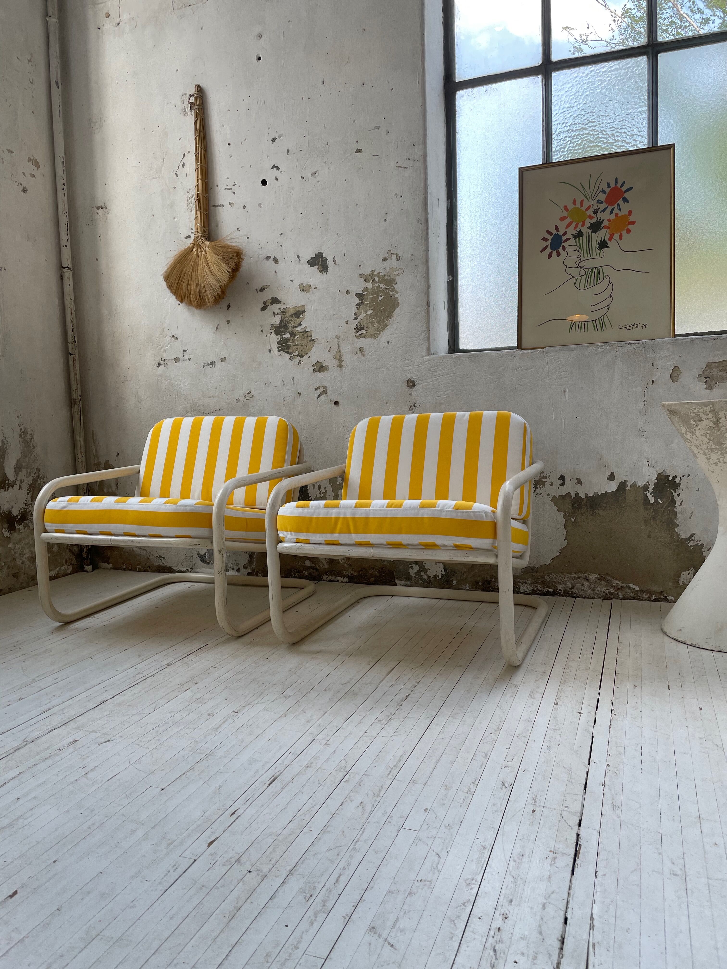 Pair of Prisunic chairs