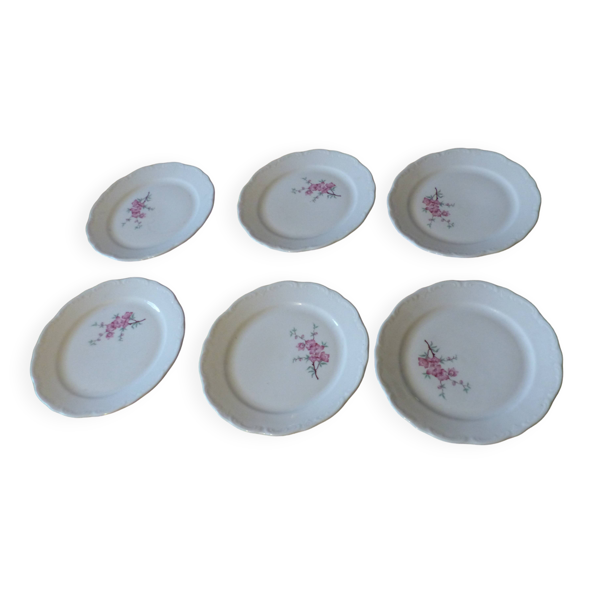 Lot d'assiettes à dessert