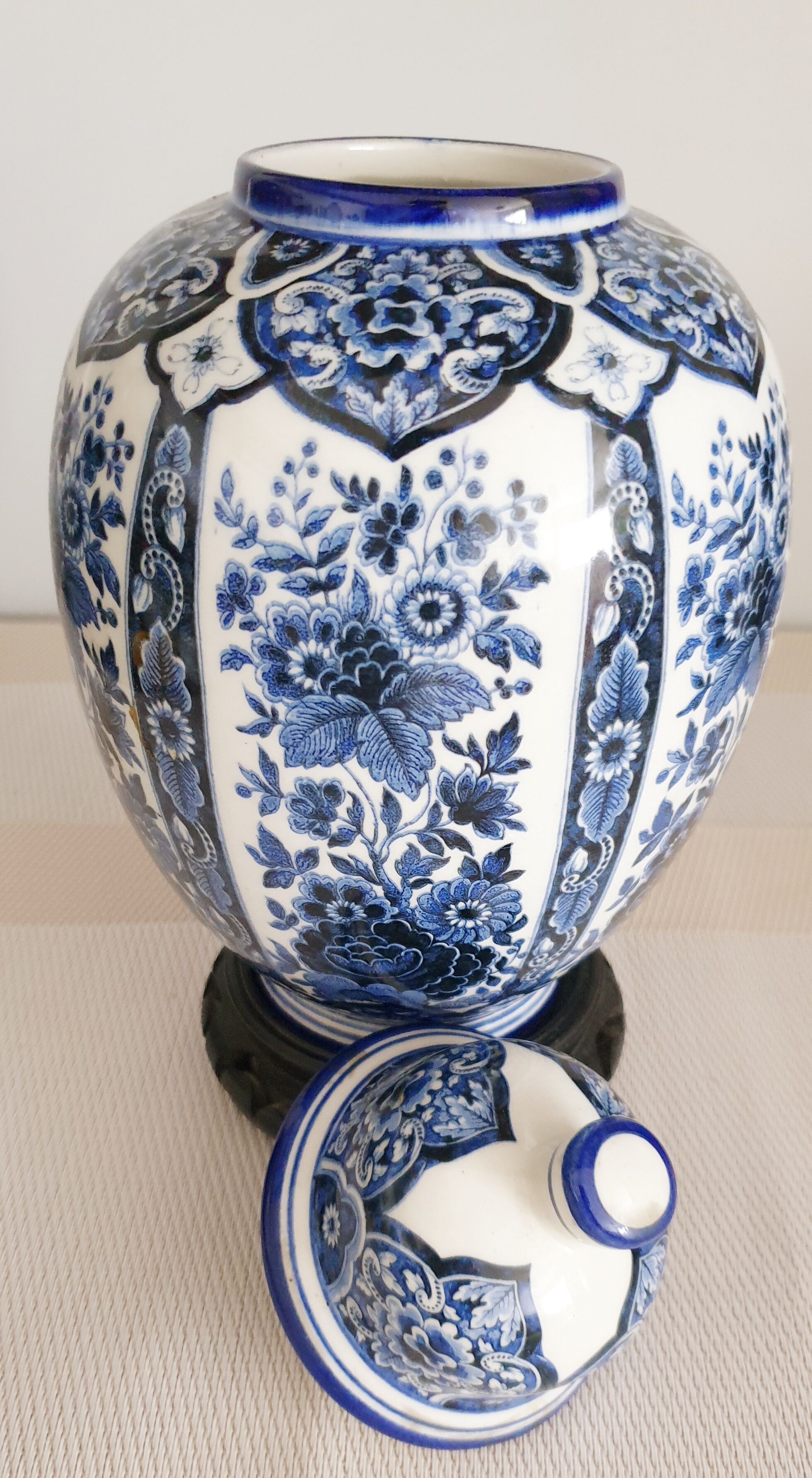 Old chinese potiche porcelain signed ginger pot h.23cm