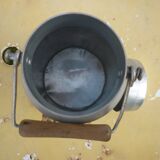 Old 2L milk pot, The Clover