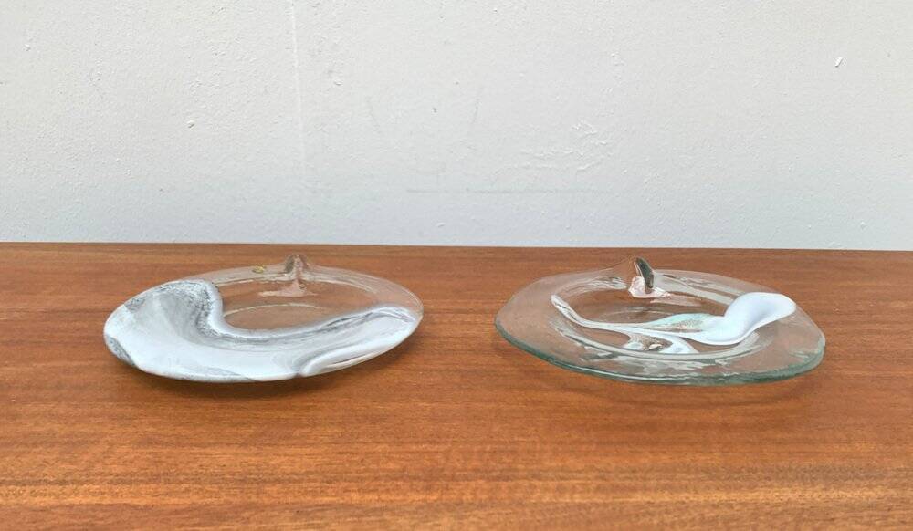 German Vintage Art Collection Richartz Plate and Bowl in Glass by Hans Jürgen Richartz for Mathildenhütte, Solingen, Set of 2