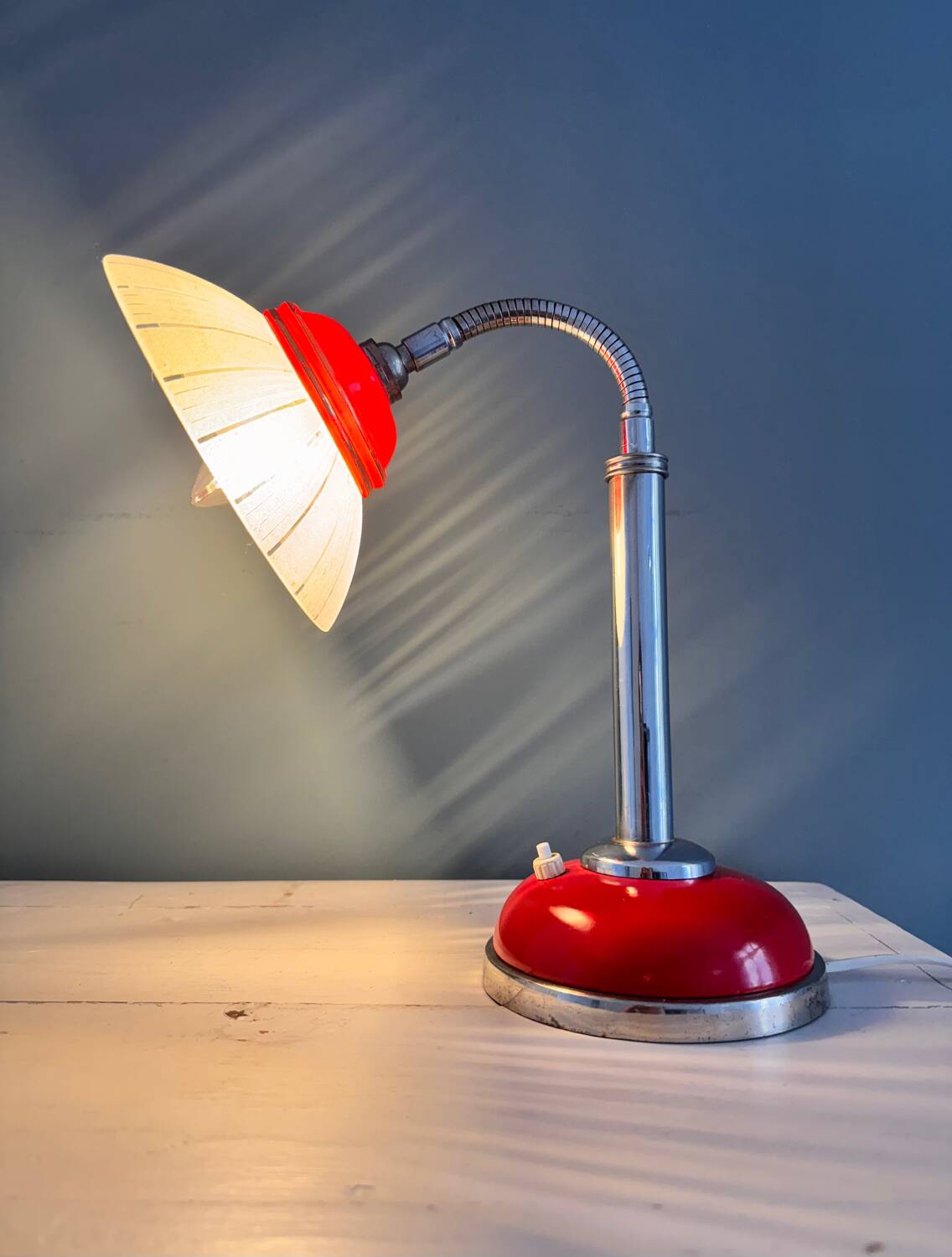 Vintage 50's Rockabilly Desk Lamp