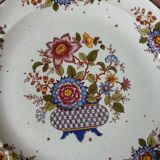 4 antique Sarreguemines plates, "Eclat" pattern