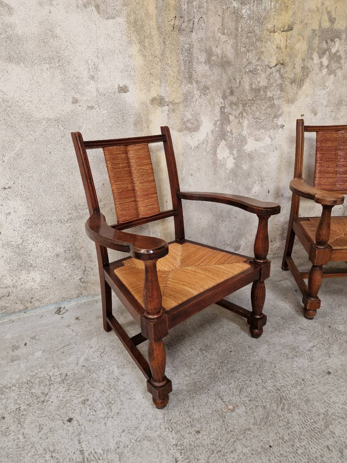Paire de fauteuils néo-basque