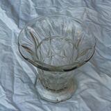 The 1930s glass vase