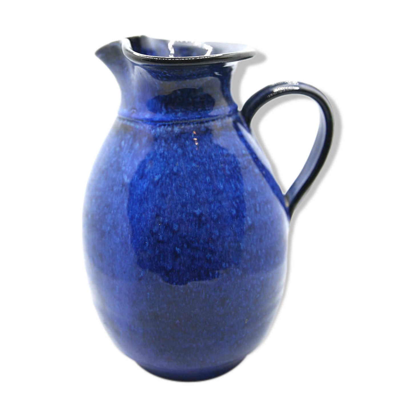 'seaside' pitcher with blue ice cream overseas