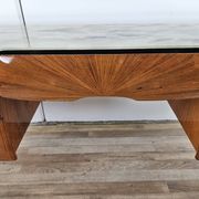 Mid-century drawer chest in mahogany, brass and glass.