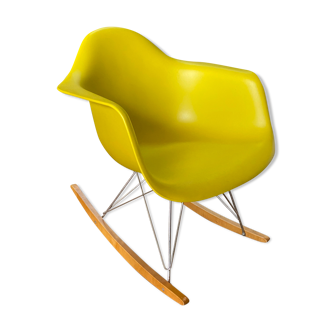 Rocking-chair RAR by Charles and Ray Eames for Vitra