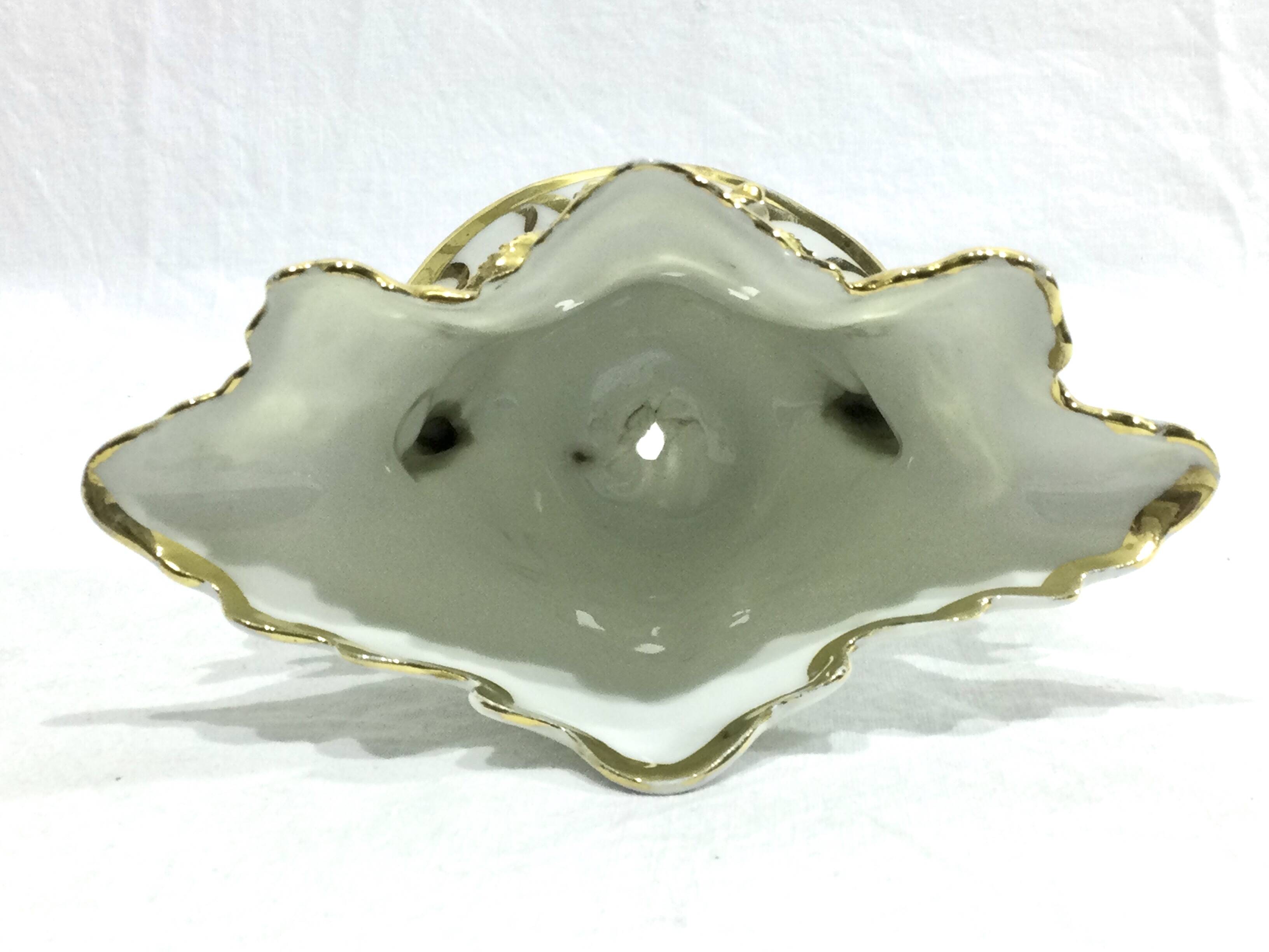 Porcelain Bridal Vase Old Paris 19th century