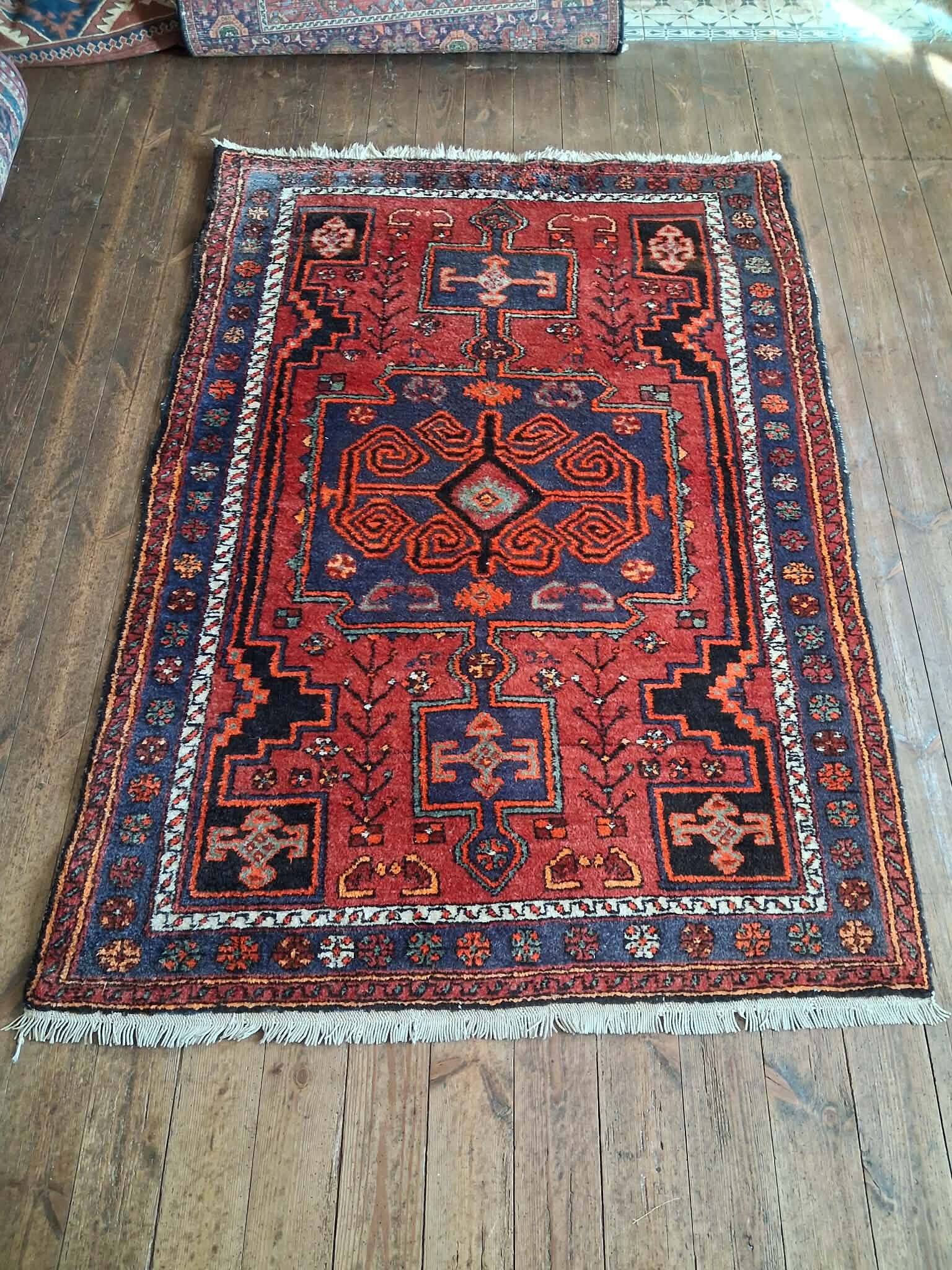 Handmade Persian Hamadan rug 185x130cm