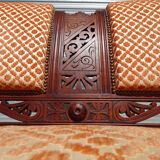 Banquette ancienne, tissu velours