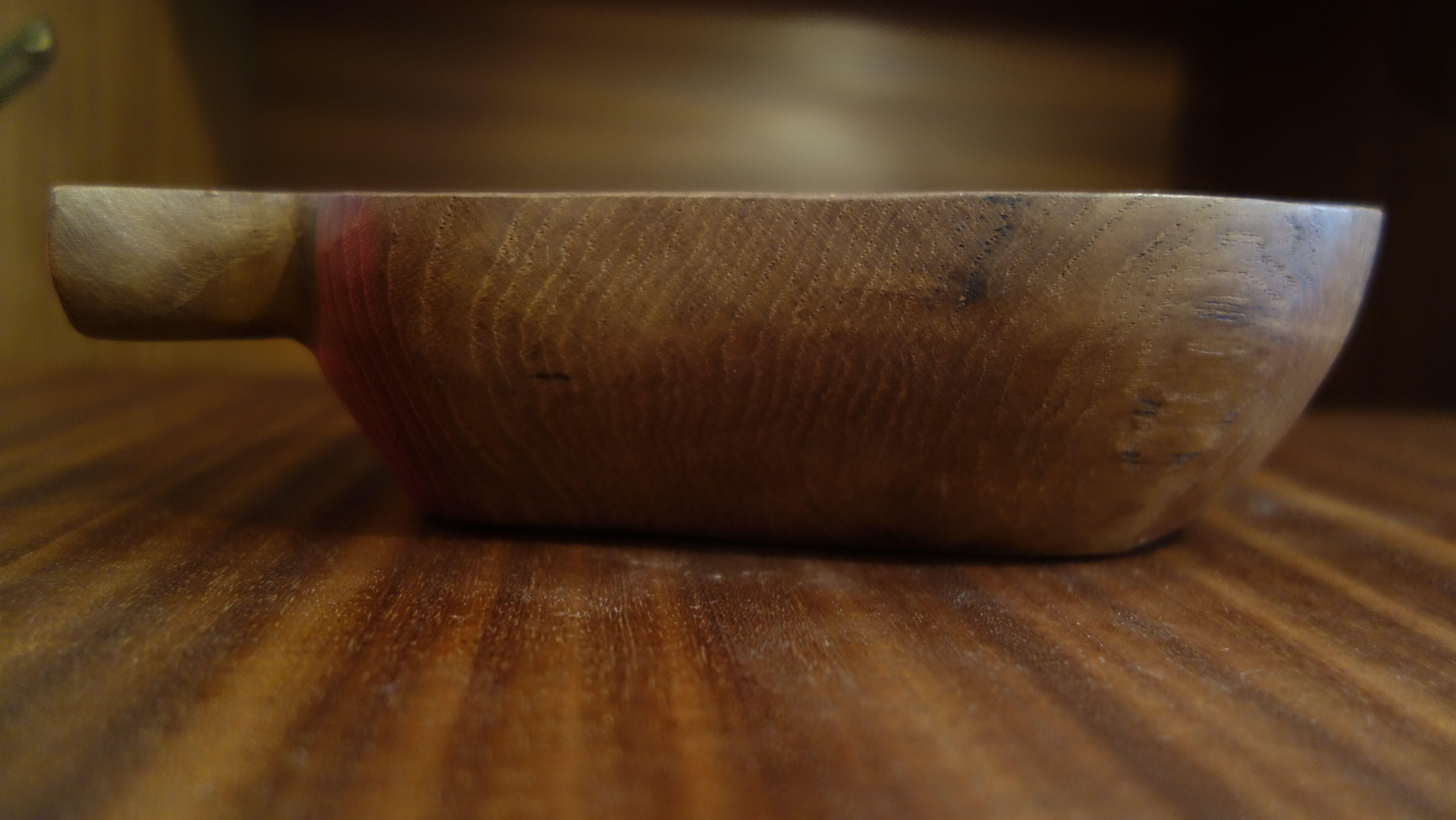 Empty pocket e wooden pear 1970