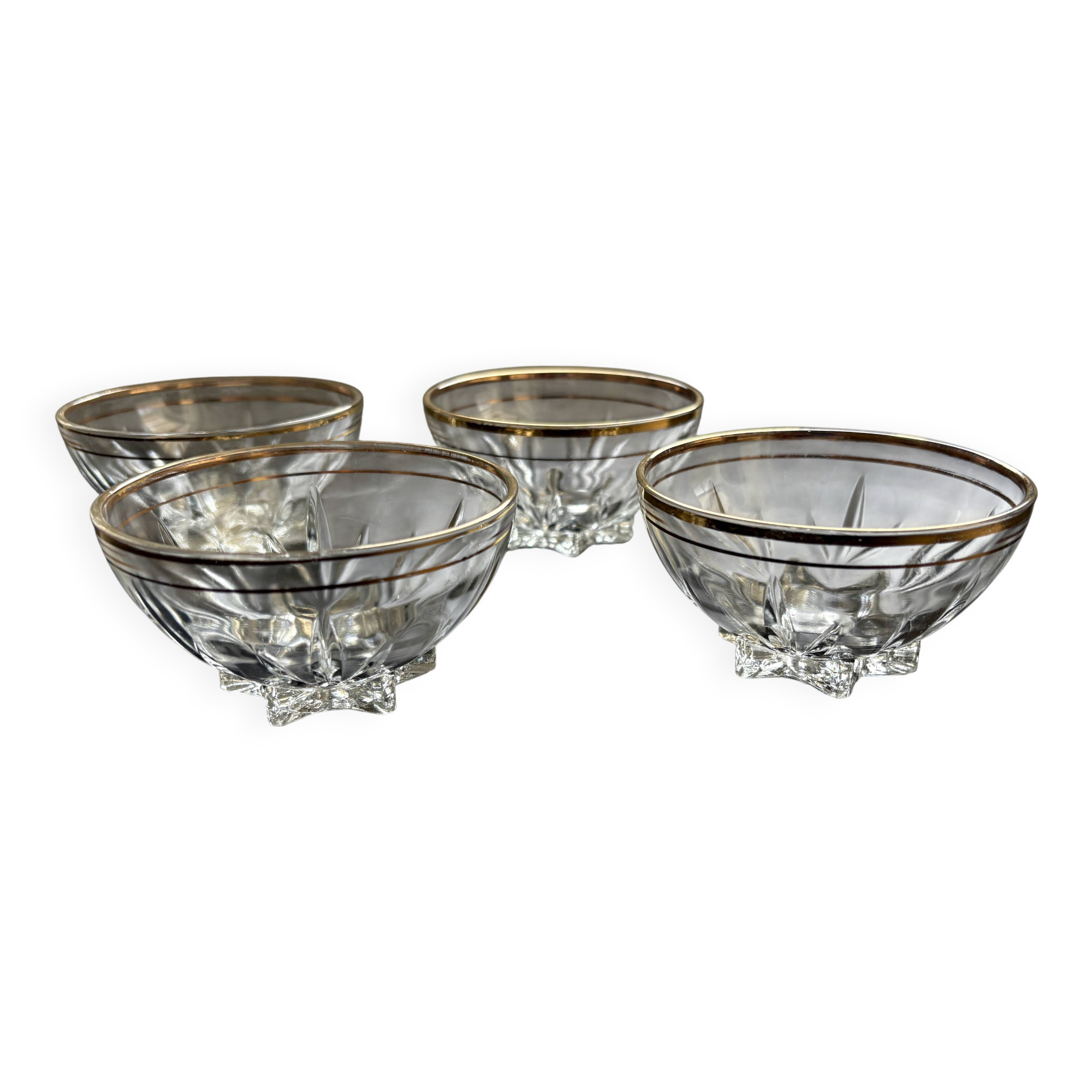 4 vintage champagne glasses